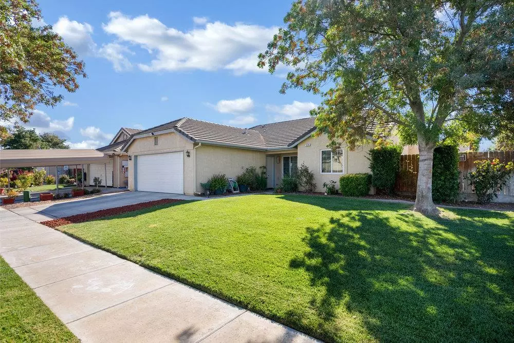 Los Banos, CA 93635,1479 Winchester WAY