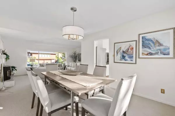 San Carlos, CA 94070,1010 Drake CT