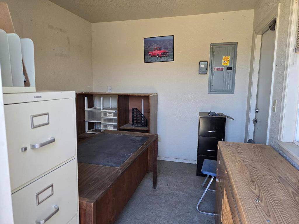 Greenfield, CA 93927,230 4th ST #230