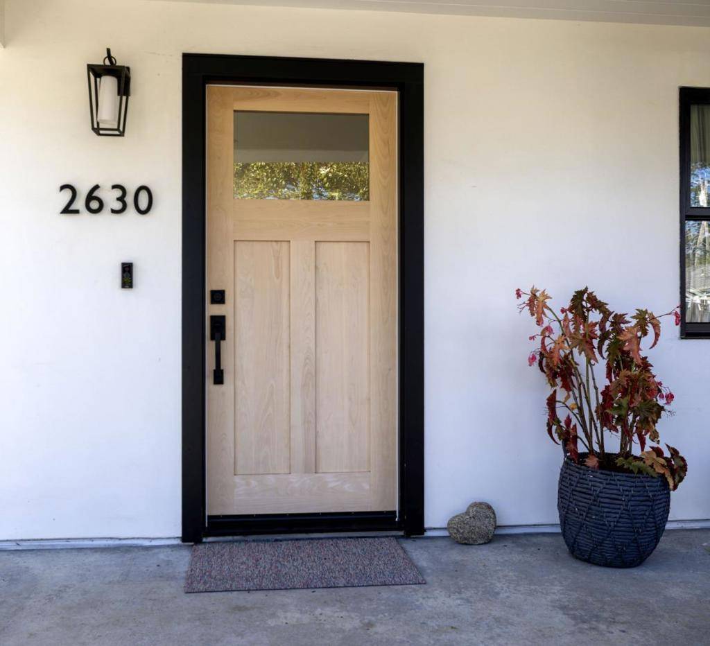 Santa Cruz, CA 95062,2630 Lode ST