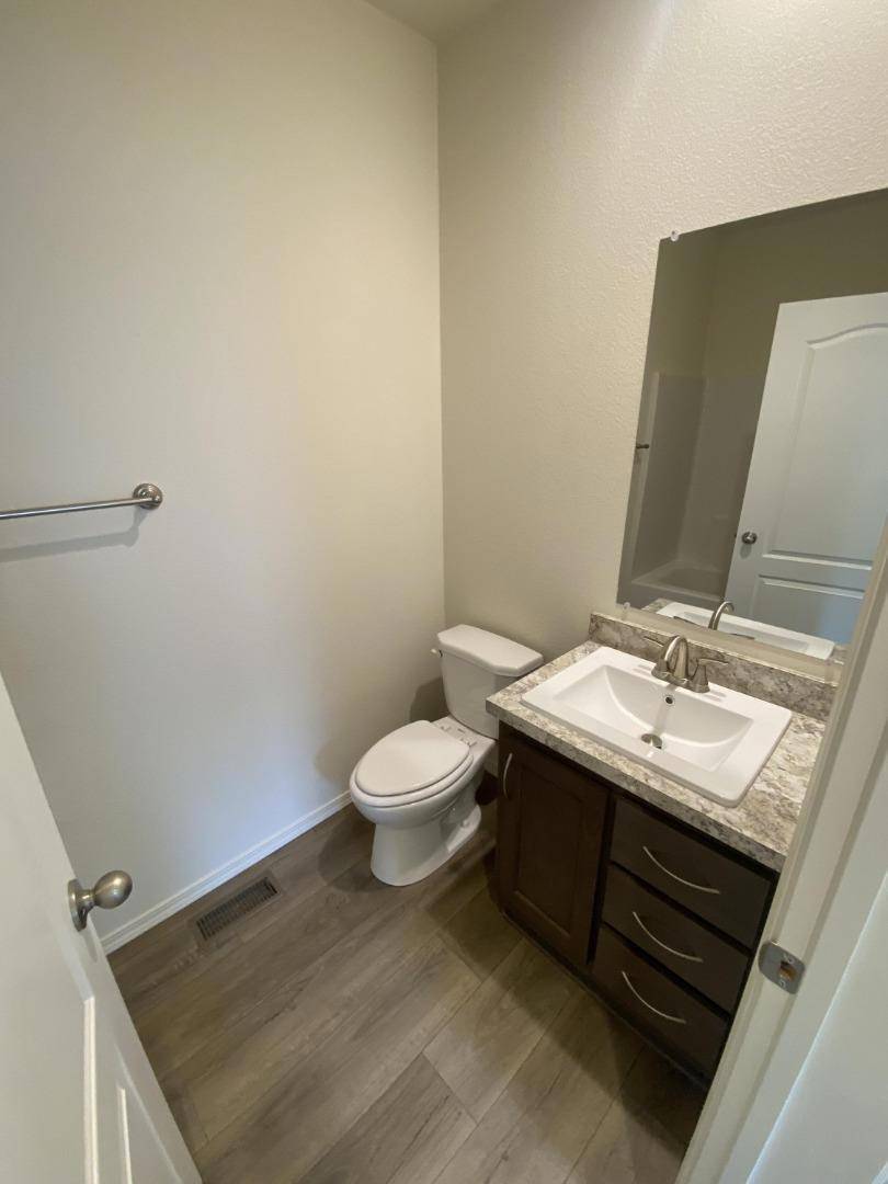 Auburn, CA 95603,99 Marigold AVE