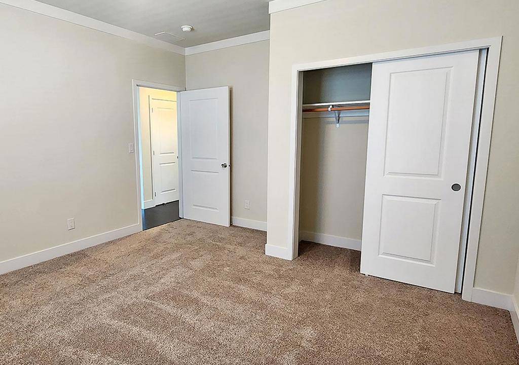 Sunnyvale, CA 94089,1225 Vienna DR