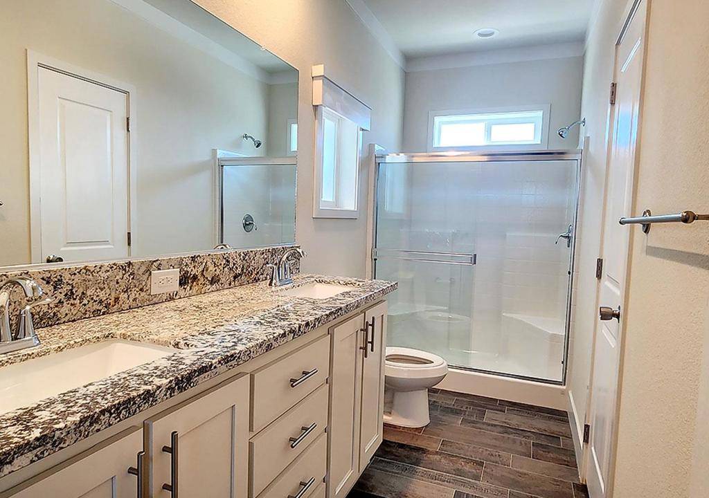 Sunnyvale, CA 94089,1225 Vienna DR