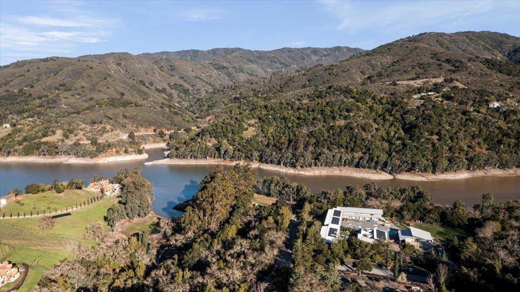 Los Gatos, CA 95033,Old Santa Cruz HWY