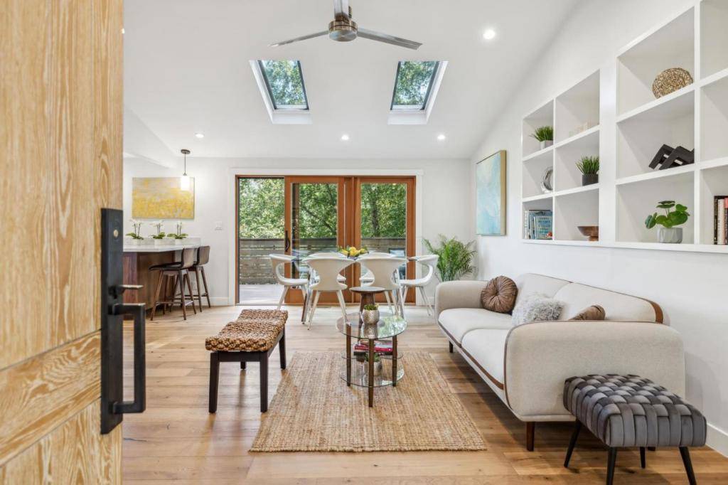 1023 Los Trancos RD, Portola Valley, CA 94028