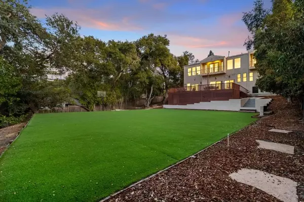 303 Lakeview WAY, Redwood City, CA 94062
