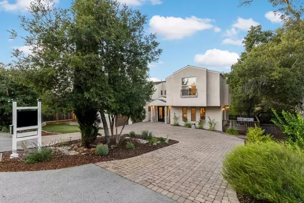 Redwood City, CA 94062,303 Lakeview WAY