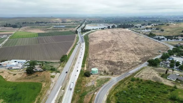 Hollister, CA 95023,3510 San Juan Hollister RD