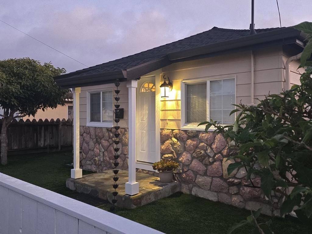 Seaside, CA 93955,720 Amador AVE