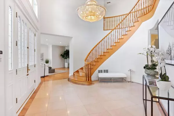 Hillsborough, CA 94010,2496 Butternut DR