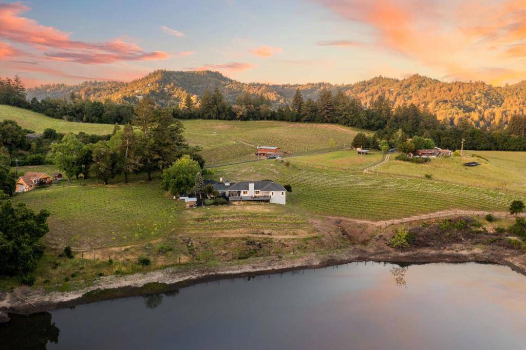 375 Old Mount RD, Felton, CA 95018
