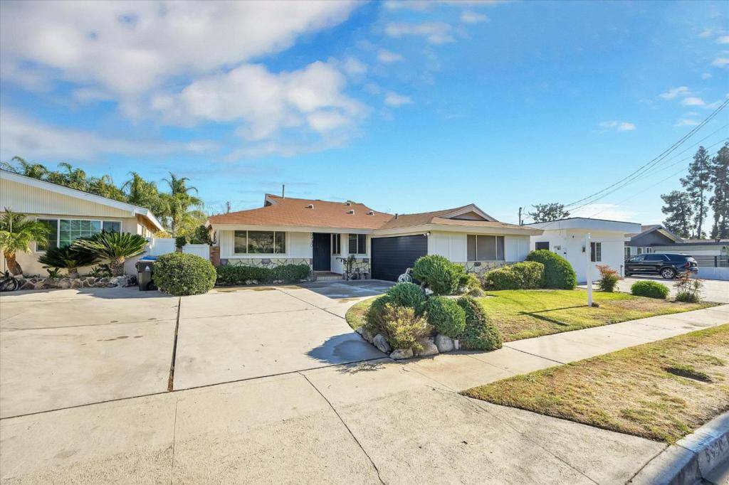Valley Village, CA 91607,5930 Wilkinson AVE