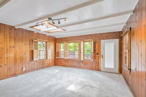 Boulder Creek, CA 95006,300 More DR