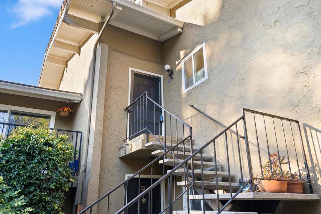 Los Gatos, CA 95032,420 Alberto WAY #51