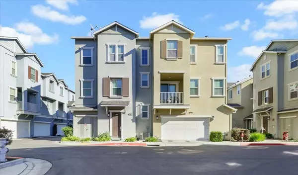Mountain View, CA 94043,194 Greyhawk CT