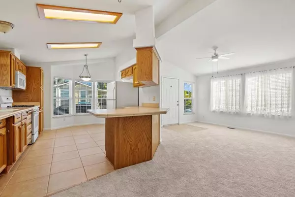 Capitola, CA 95010,4160 Jade ST