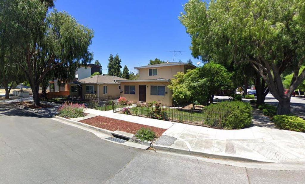 Mountain View, CA 94043,284 Elmwood ST