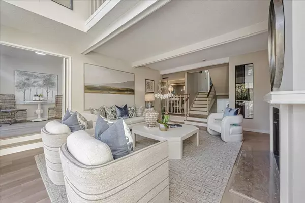 Menlo Park, CA 94025,504 Sand Hill CIR