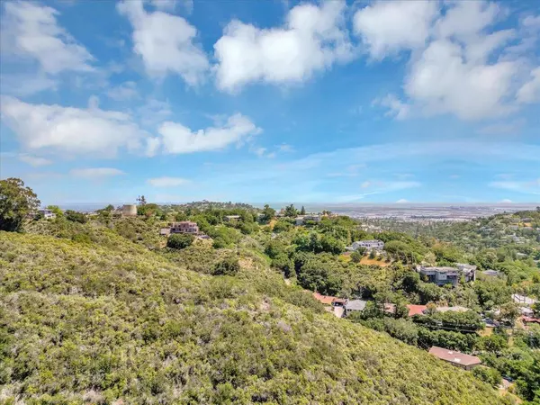 San Carlos, CA 94070,0 Devonshire