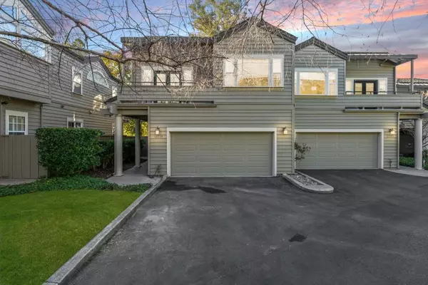 Saratoga, CA 95070,12775 Saratoga Woods CIR