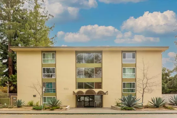 1033 Crestview DR #304, Mountain View, CA 94040