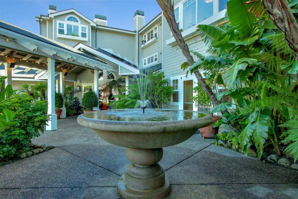4100 Cabrillo HWY #105, Half Moon Bay, CA 94019
