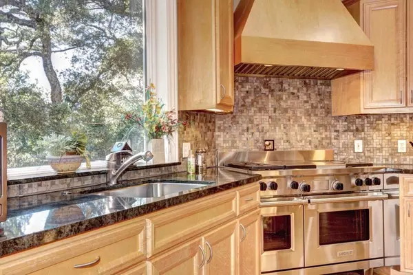 Portola Valley, CA 94028,310 Old Spanish Trail