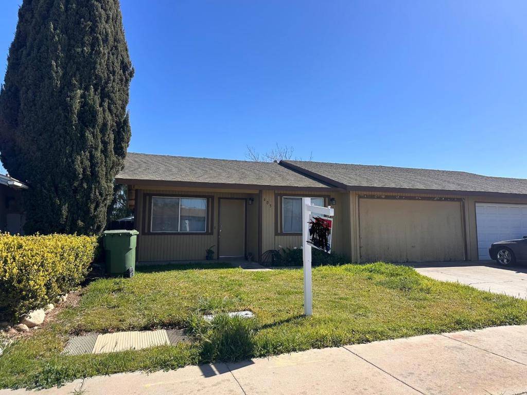 405 Primavera CT, Greenfield, CA 93927