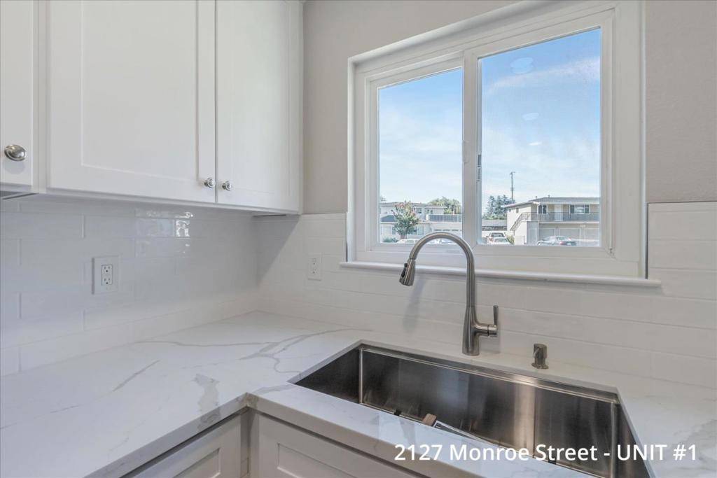 Santa Clara, CA 95050,2127 Monroe ST