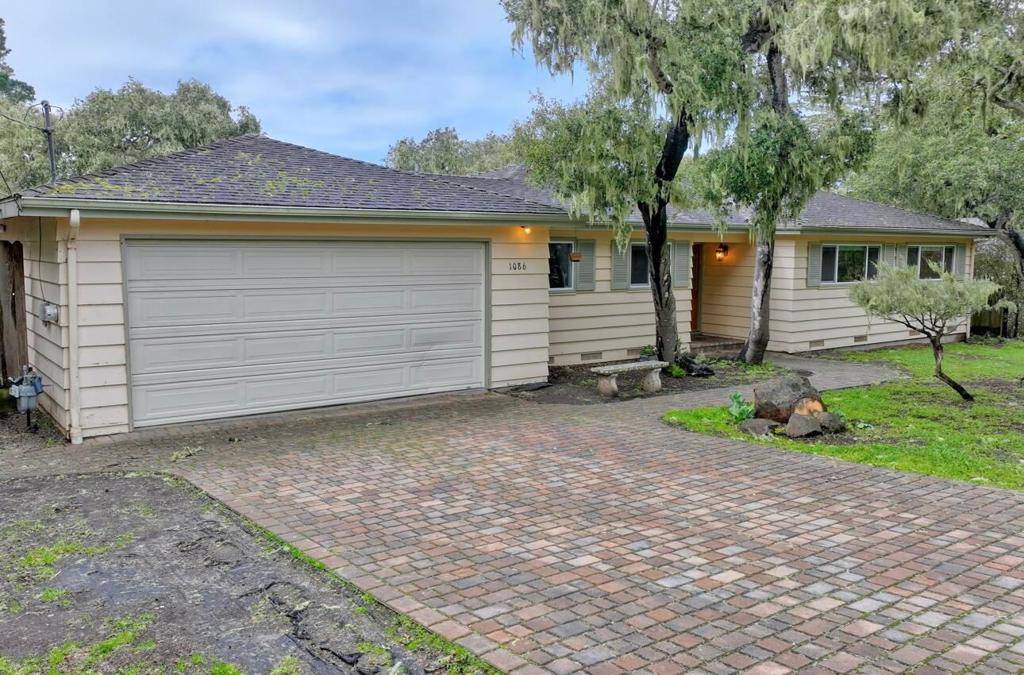 Pebble Beach, CA 93953,1086 Ortega RD