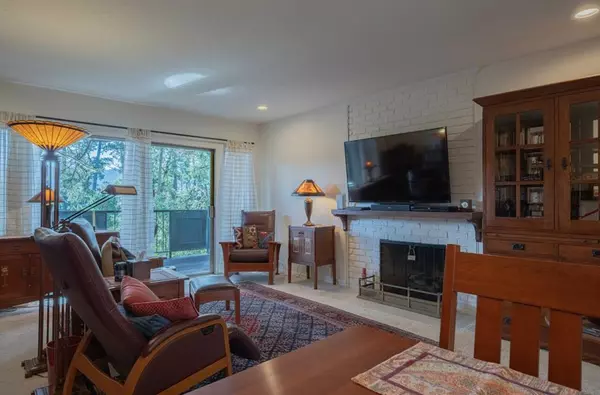 Carmel, CA 93923,120 Del Mesa Carmel