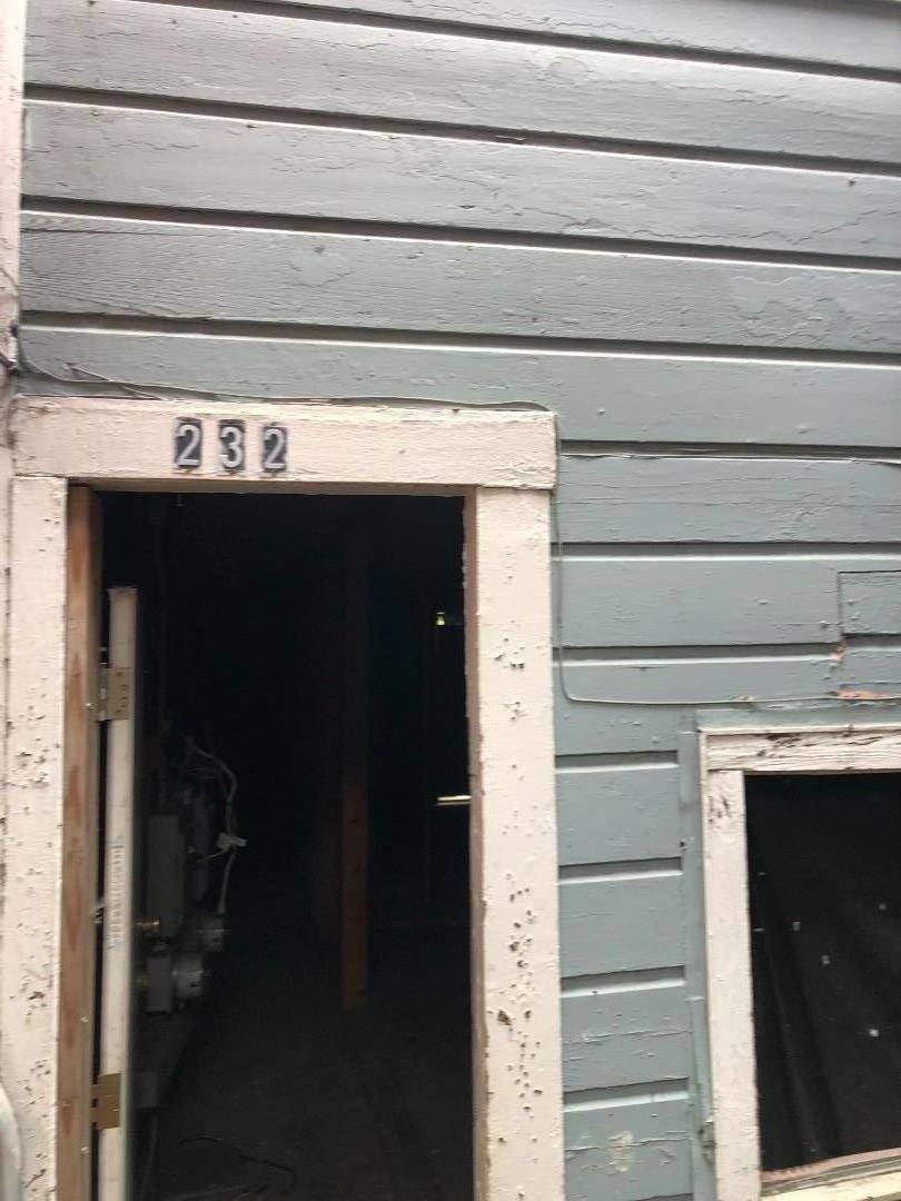 San Francisco, CA 94118,230232 Anza ST