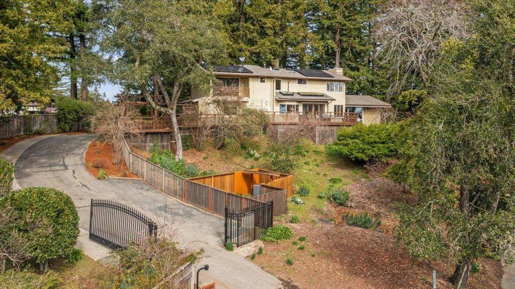 Los Gatos, CA 95033,22800 Midpine CT
