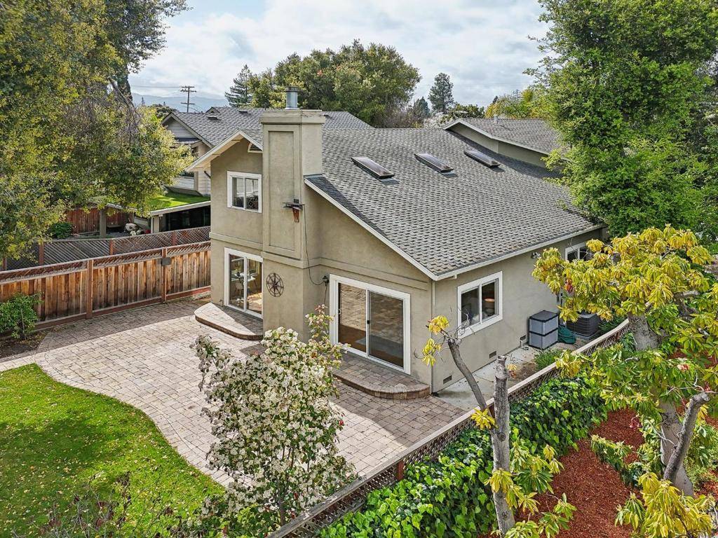 731 Calderon AVE, Mountain View, CA 94041