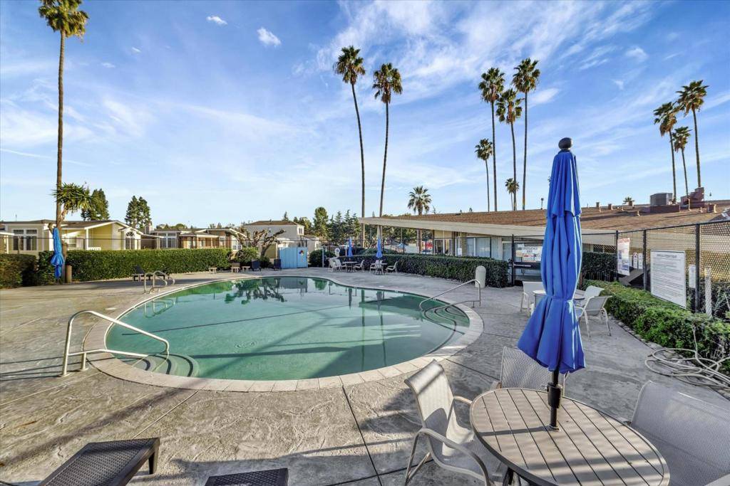 165 Blossom Hill RD, San Jose, CA 95123