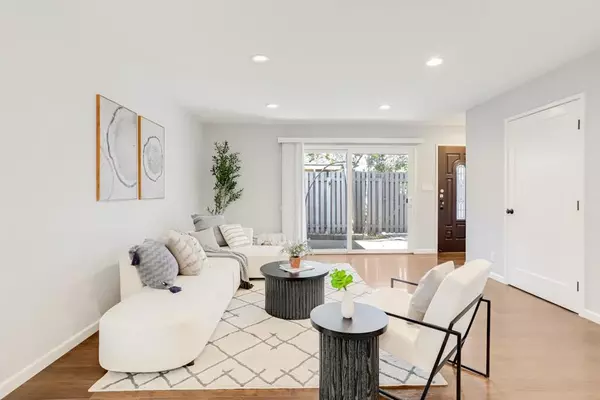 Cupertino, CA 95014,21093 White Fir CT