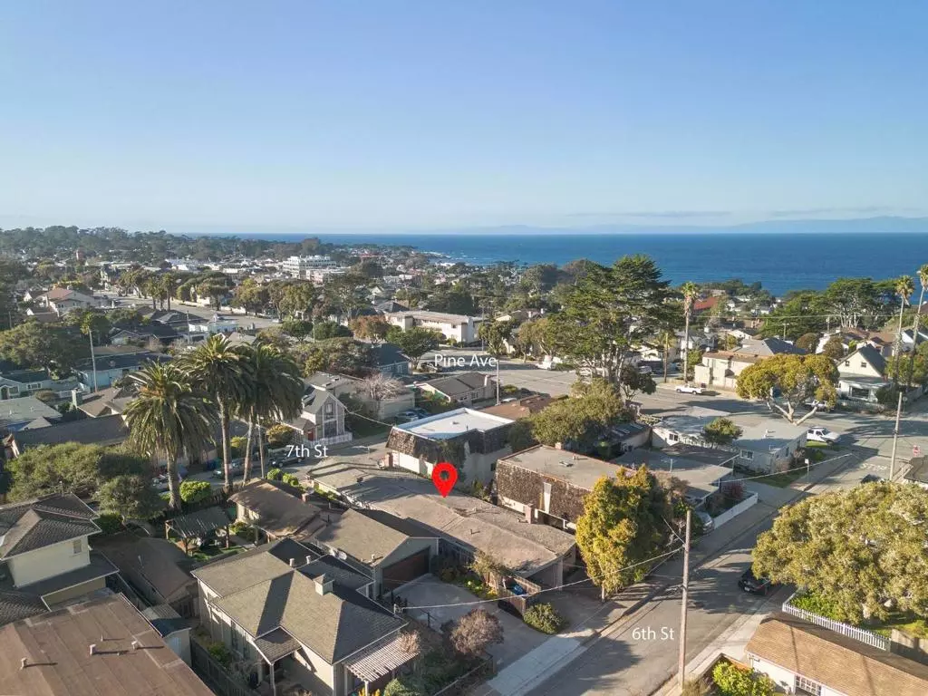 Pacific Grove, CA 93950,411 7th ST