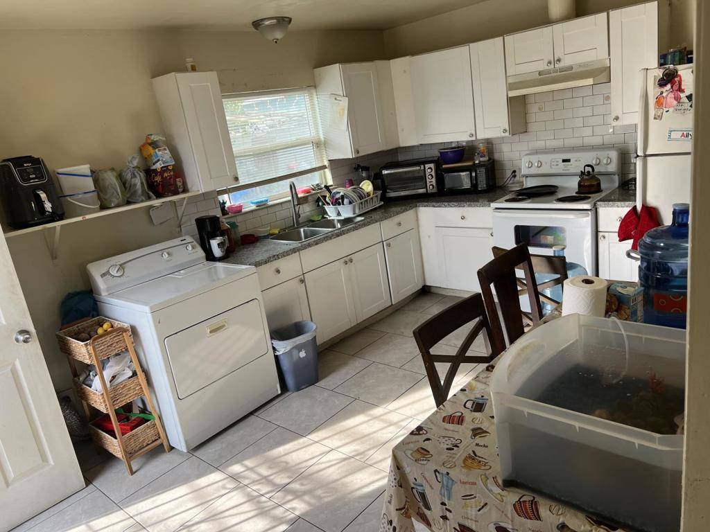 Fresno, CA 93702,622 S 11th ST