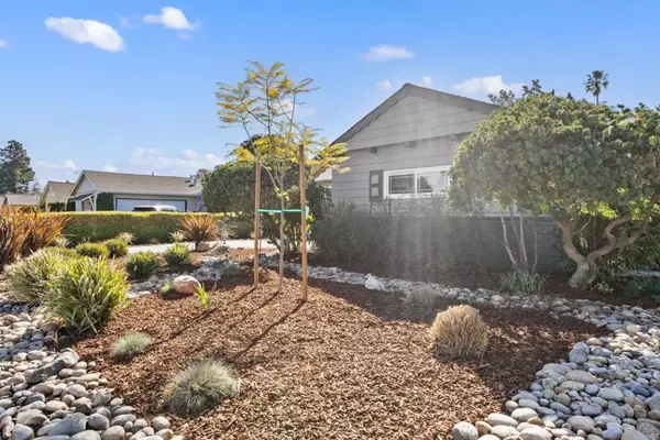 San Jose, CA 95117,3304 Lindenoaks DR