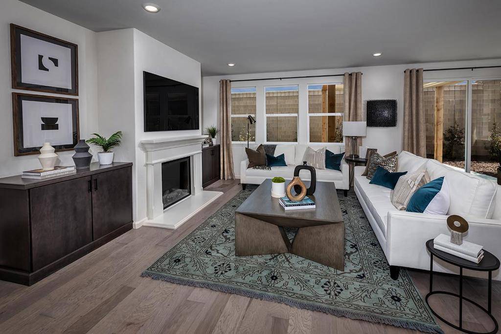 Hollister, CA 95023,1901 Amaryllis DR