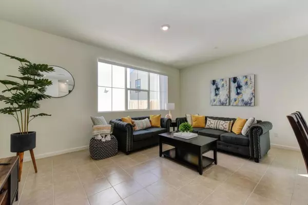 Folsom, CA 95630,3304 Sunny Gate LN