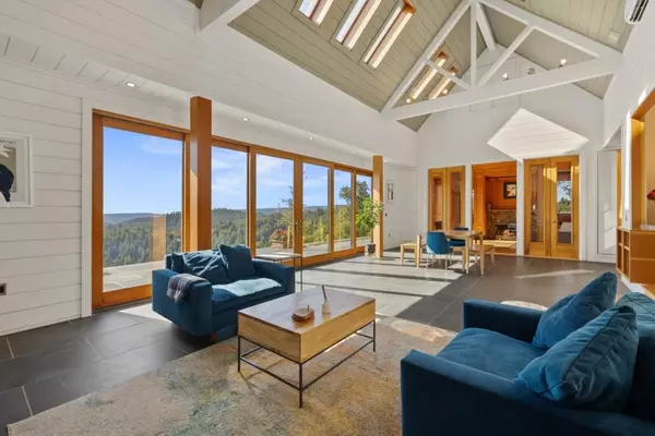 15220 Upper Ellen RD, Los Gatos, CA 95033