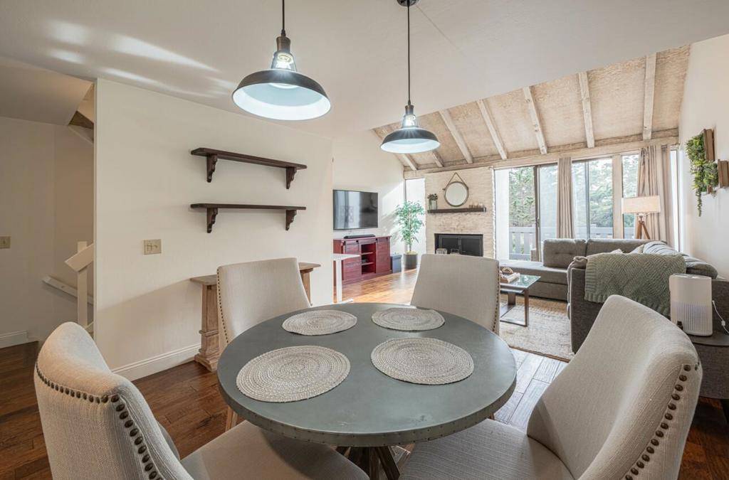 Carmel, CA 93923,3600 High Meadow DR #11