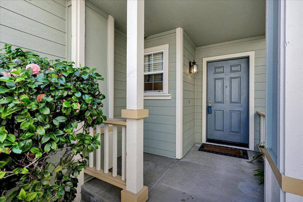 Newark, CA 94560,7304 Carter AVE