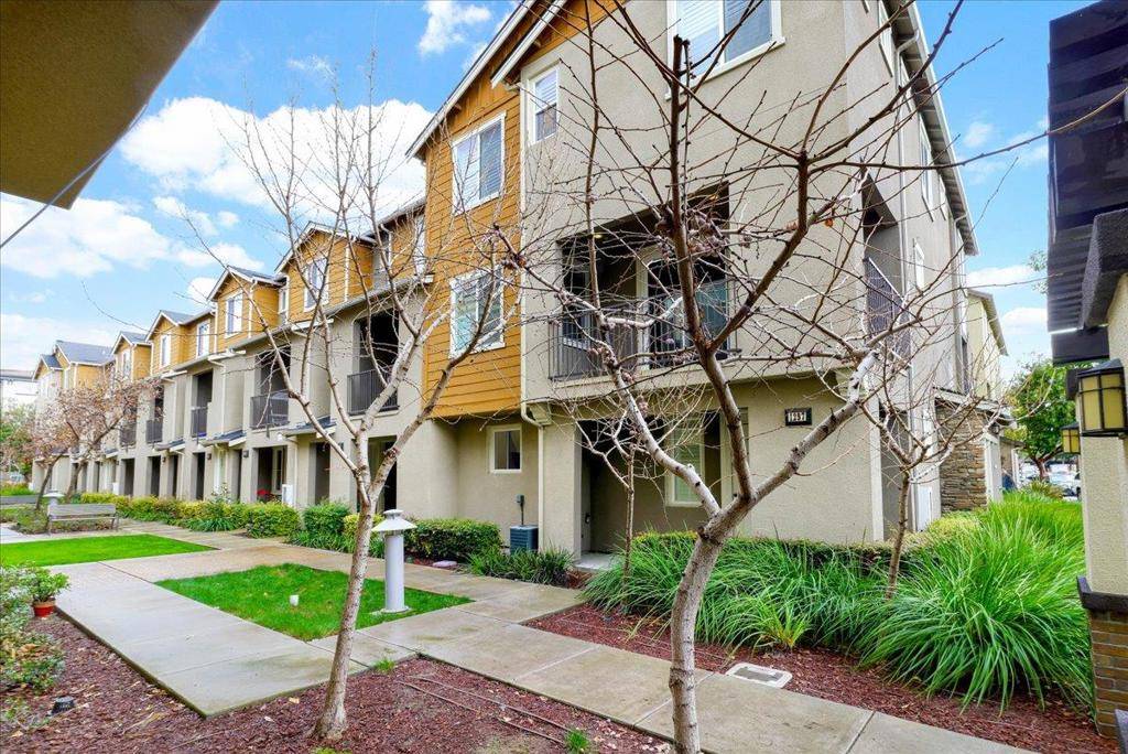 1313 Coyote Creek WAY, Milpitas, CA 95035
