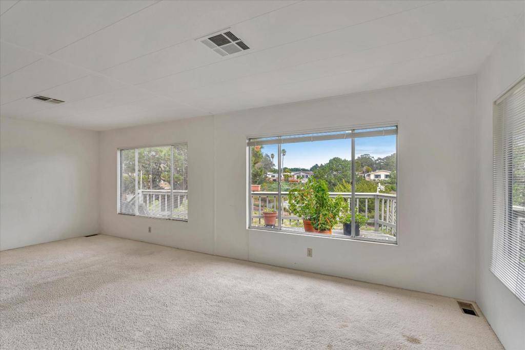 Santa Cruz, CA 95060,2395 Delaware AVE