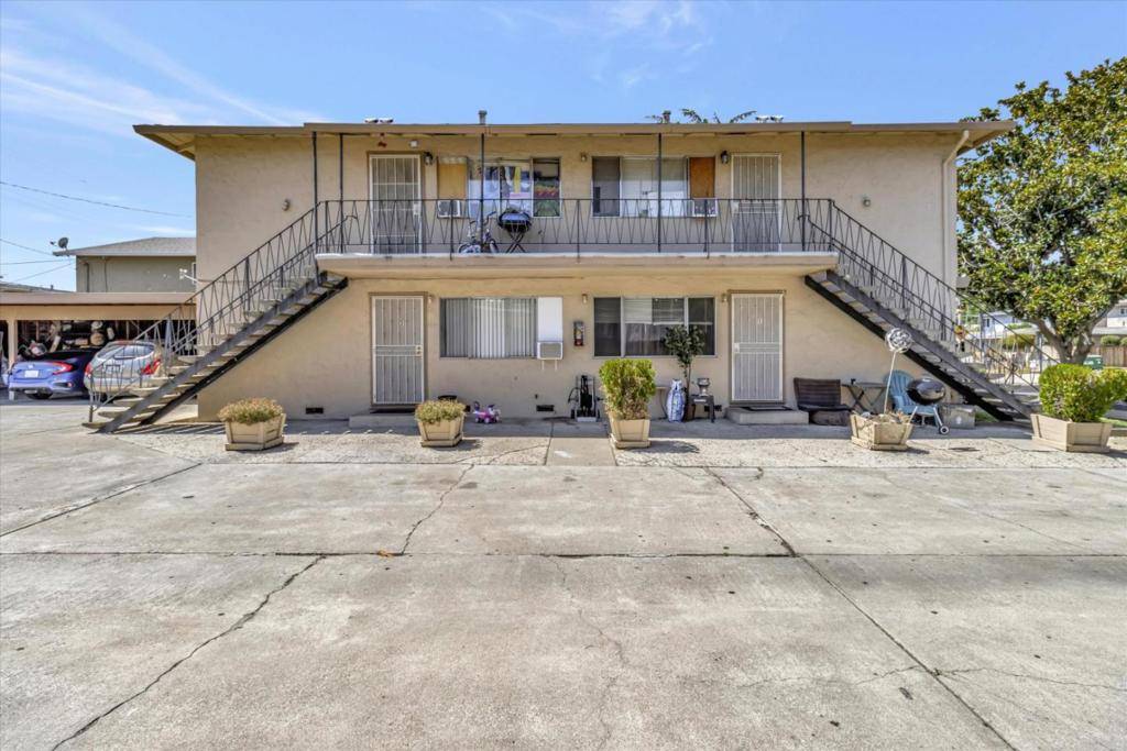 San Jose, CA 95117,3178 Williamsburg DR