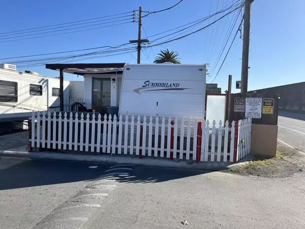Redwood City, CA 94063,1933 E. Bayshore RD