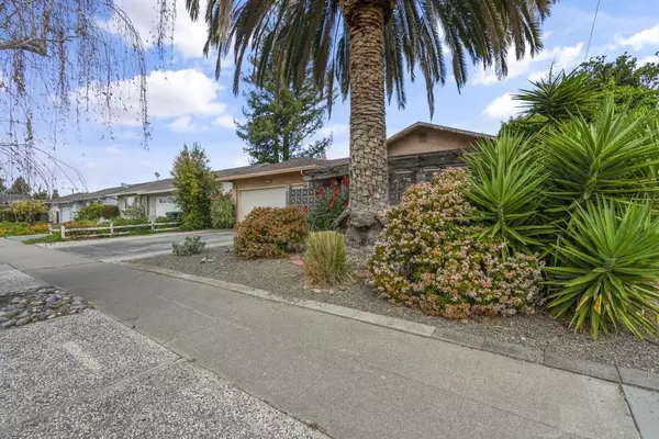 Cupertino, CA 95014,1374 Primrose WAY