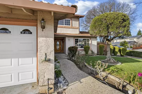 Gilroy, CA 95020,755 Cumberland DR